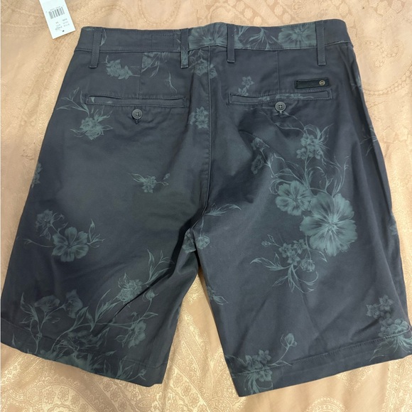 AG Floral Grey Shorts - Picture 6 of 7